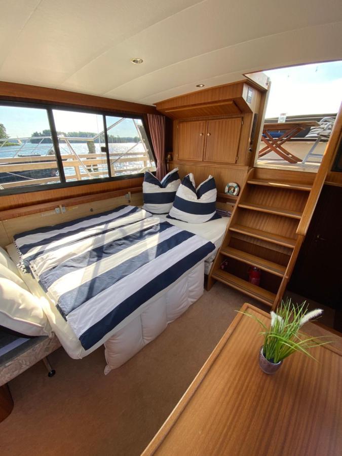 Luxusurlaub Auf Der Amavida Yacht / Scharmuetzelsee バート・ザーロー エクステリア 写真