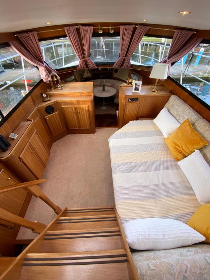 Luxusurlaub Auf Der Amavida Yacht / Scharmuetzelsee バート・ザーロー エクステリア 写真
