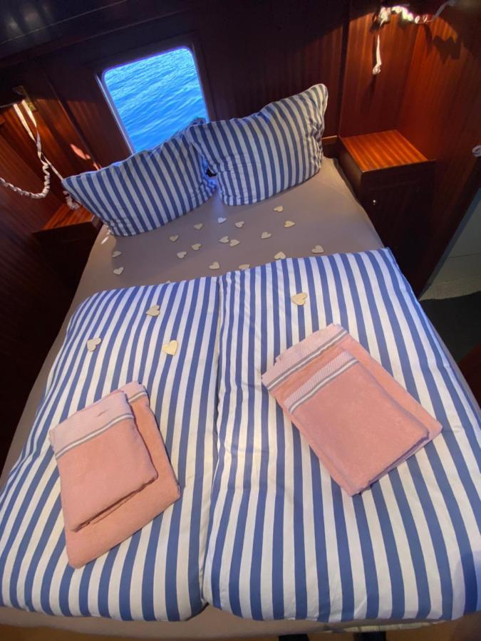 Luxusurlaub Auf Der Amavida Yacht / Scharmuetzelsee バート・ザーロー エクステリア 写真